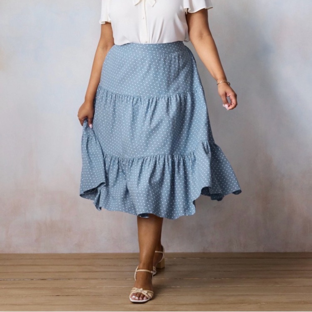 LC Lauren Conrad Light Blue Polka Dot Midi Skirt NWT 3x